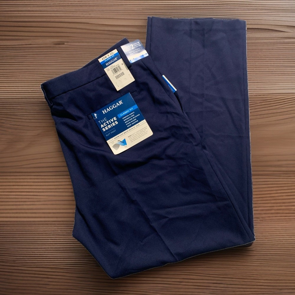 NWT Haggar Active Series Suit Pants Men 42x32 Classic Fit Midnight Blue Stretch